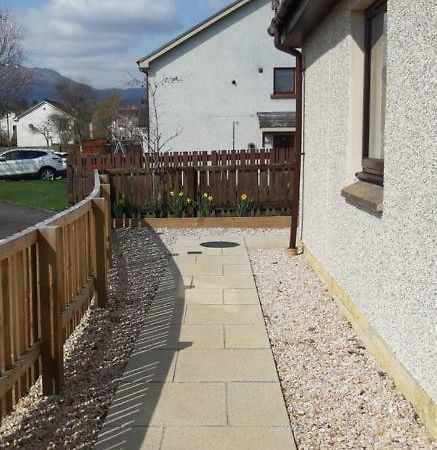 Villa Ritchie Selfcatering Callander Exterior foto